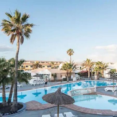 Lovely Apartment Near The Beach With Pool & Wifi Caleta De Fuste Exterior foto